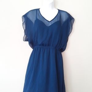 4/$20 Express size medium sheer top dress in blue